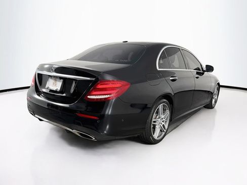 Used 2017 Mercedes-Benz E 300 image 10