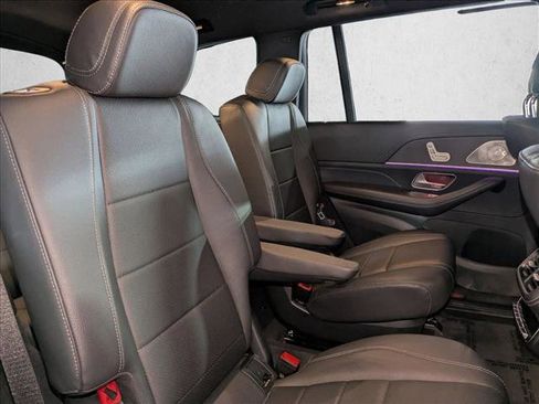 Certified 2023 Mercedes-Benz GLS 450 4MATIC image 21
