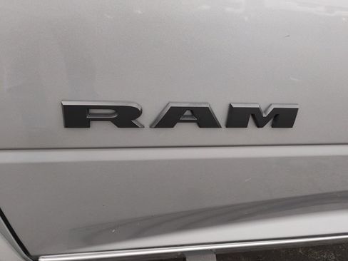 Used 2020 RAM 3500 Laramie image 10