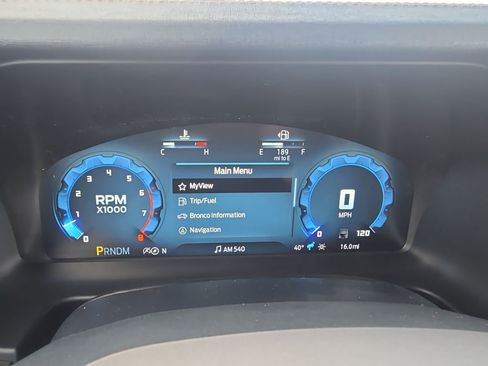 New 2025 Ford Bronco Badlands image 16