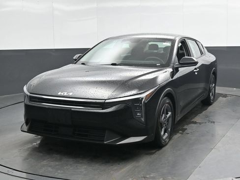 Used 2025 Kia K4 FWD image 6