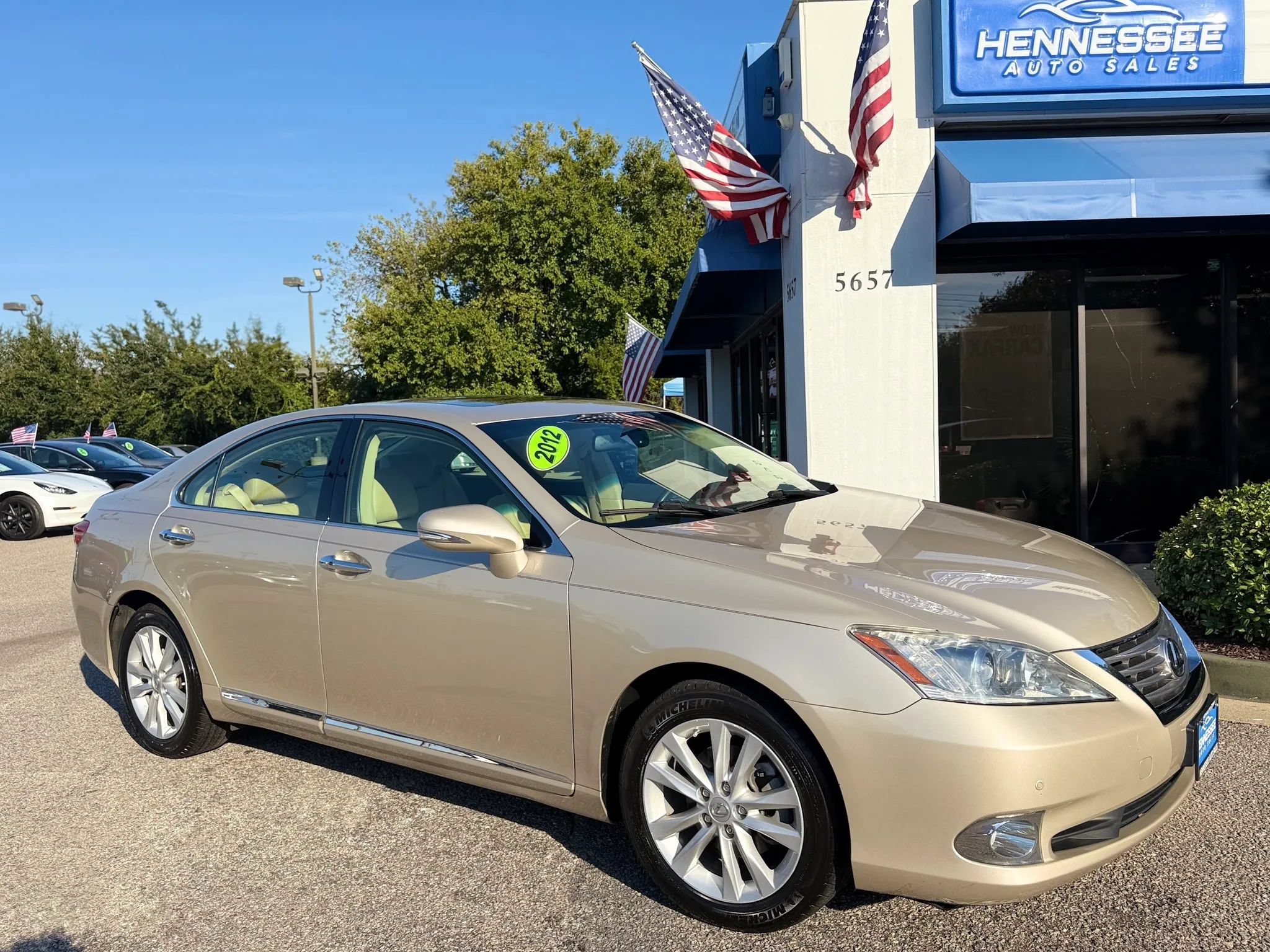 Used 2012 Lexus ES 350 FWD image 1