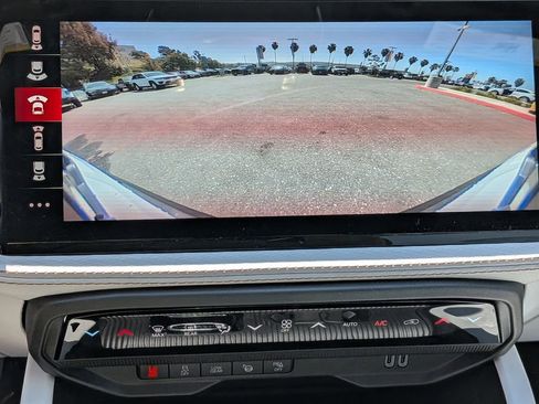 New 2026 Jeep Cherokee Overland w/ Advanced Pro Tech Group AWD/4WD image 23
