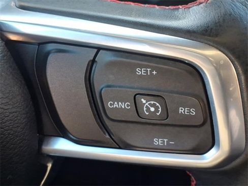 Certified 2022 Jeep Wrangler Unlimited Rubicon w/ Cold Weather Group image 24