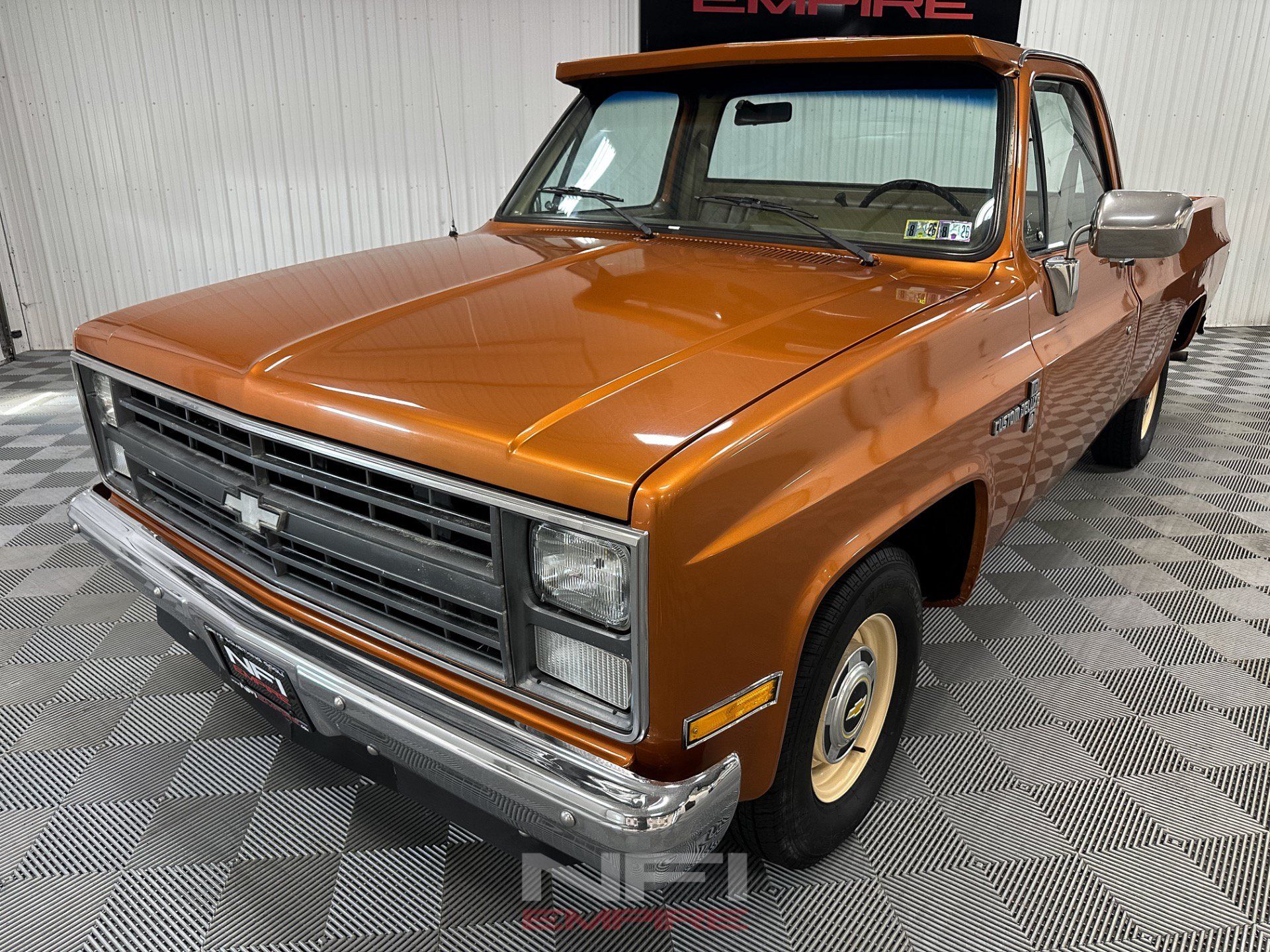 Used 1987 Chevrolet Silverado 1500 1500 RWD image 3