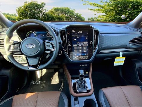 New 2025 Subaru Forester Touring image 5