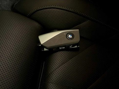 Used 2025 BMW X5 xDrive40i image 13