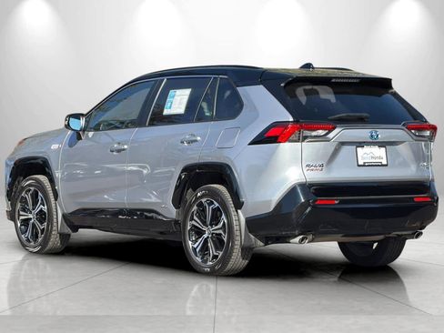 Used 2023 Toyota RAV4 XSE AWD/4WD image 6