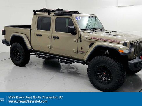 Used 2020 Jeep Gladiator Rubicon AWD/4WD image 1