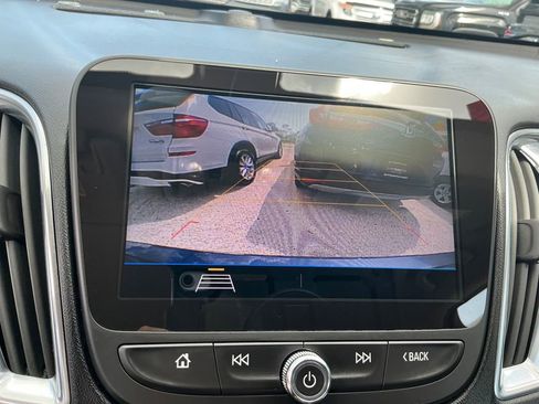 Used 2019 Chevrolet Malibu LT image 37