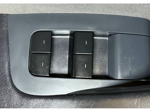 Used 2021 Tesla Model 3 Long Range AWD/4WD image 35