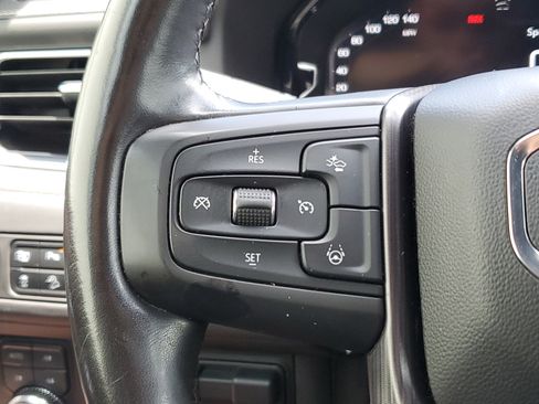 Used 2023 GMC Yukon Denali Ultimate AWD/4WD image 26