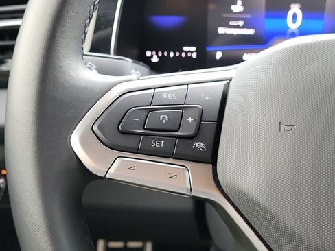 Used 2025 Volkswagen Jetta Sport FWD image 18