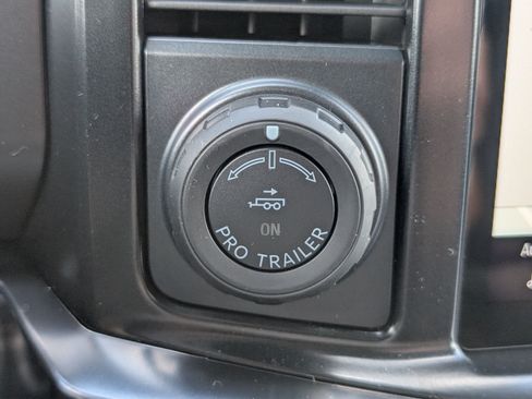New 2026 Ford F250 Lariat w/ Lariat Ultimate Package AWD/4WD image 23