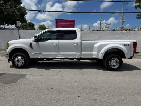 Used 2017 Ford F350 Lariat w/ Chrome Package AWD/4WD image 2