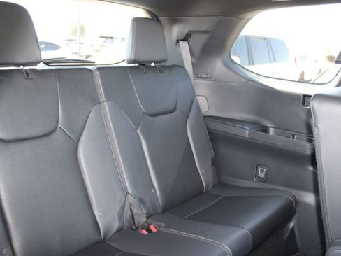 Certified 2025 Lexus TX 350 AWD w/ Technology Package image 8