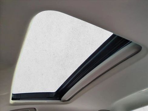 Certified 2023 Honda Accord EX image 15