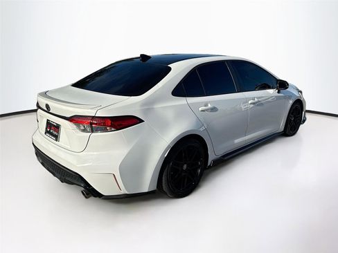 Used 2021 Toyota Corolla SE image 7