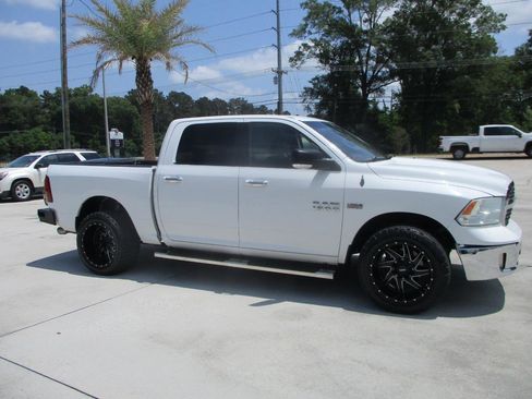 Used 2014 RAM 1500 Lone Star AWD/4WD image 11