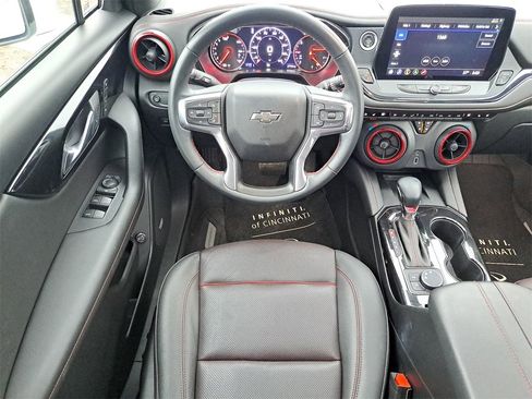Used 2023 Chevrolet Blazer RS w/ Enhanced Convenience Package image 12