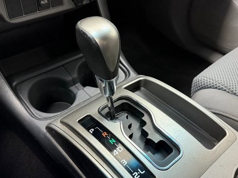 Used 2014 Toyota Tacoma PreRunner image 19