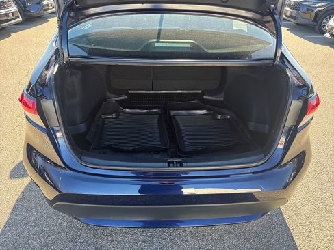 Used 2022 Toyota Corolla LE image 7