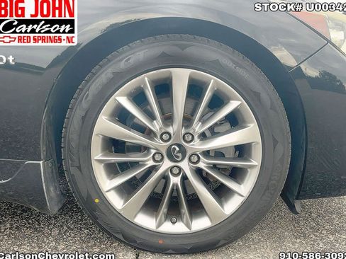 Used 2019 INFINITI Q50 Luxe w/ Cargo Package (L96) RWD image 37