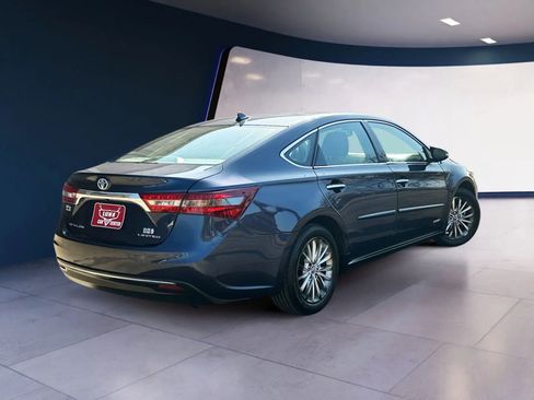 Used 2016 Toyota Avalon XLE Premium image 5