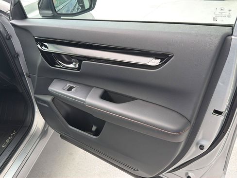 Used 2024 Honda CR-V Sport Touring image 14