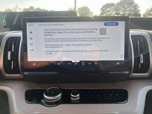 New 2025 Ford Expedition Max Active image 9