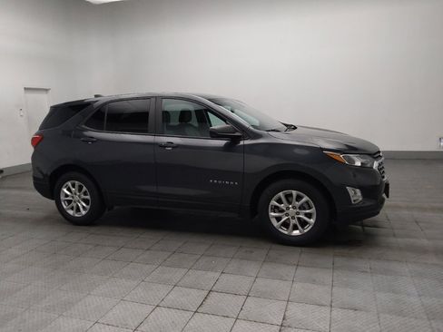 Used 2020 Chevrolet Equinox LS w/ LS Convenience Package FWD image 11