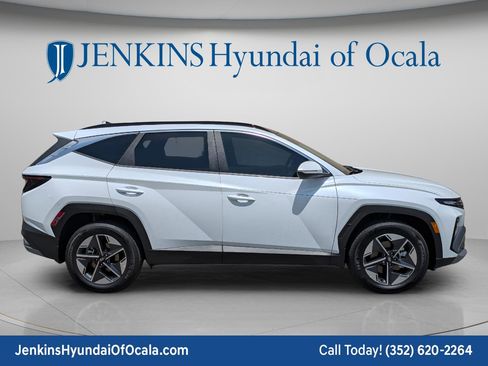 New 2026 Hyundai Tucson SEL image 2