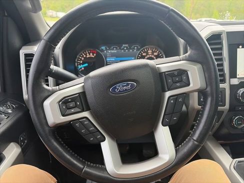 Used 2018 Ford F150 Lariat w/ Equipment Group 501A Mid AWD/4WD image 20