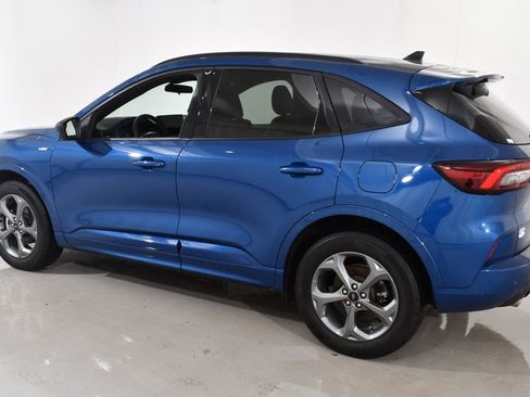 Used 2023 Ford Escape ST-Line w/ Tech Pack #1 AWD/4WD image 15