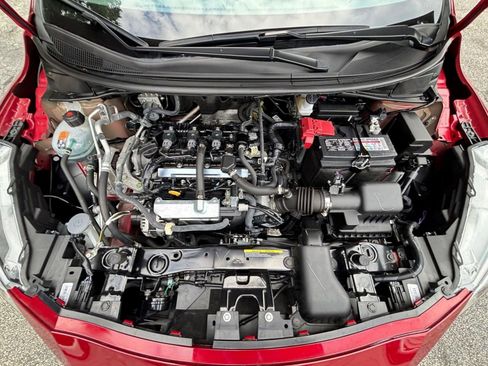 Used 2025 Nissan Versa SV FWD image 31