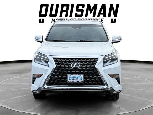Used 2023 Lexus GX 460 Premium w/ Accessory Package AWD/4WD image 8