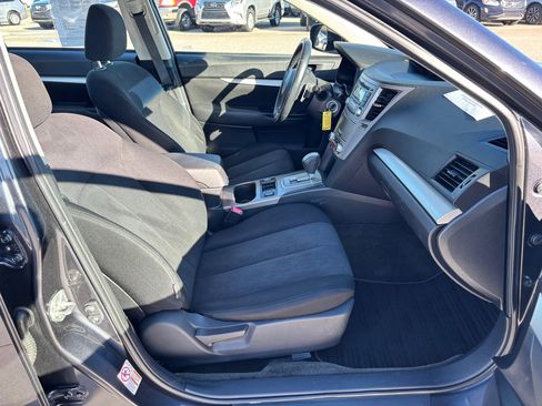 Used 2013 Subaru Legacy 2.5i Premium w/ All-Weather Pkg image 23