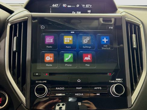Used 2018 Subaru Crosstrek 2.0i Limited AWD/4WD image 16
