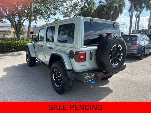 Used 2024 Jeep Wrangler Unlimited Rubicon 4xe AWD/4WD image 4