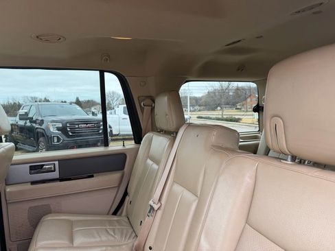 Used 2011 Ford Expedition XLT w/ 202A Rapid Spec Order Code image 7