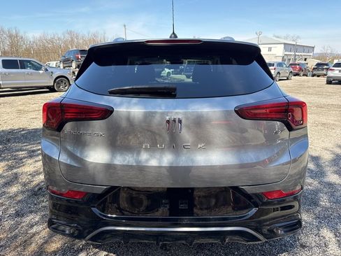 Used 2024 Buick Encore GX Sport Touring image 8