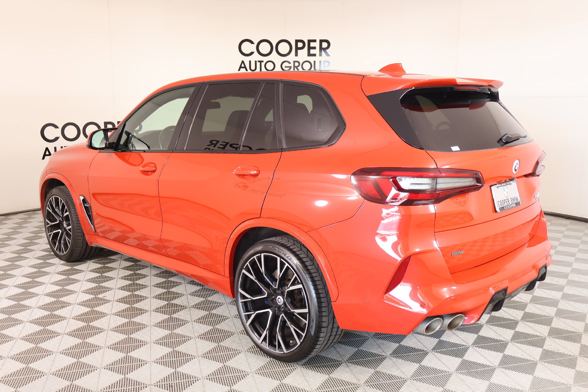 Used 2023 BMW X5 M w/ Executive Package AWD/4WD image 24