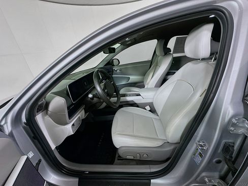 Used 2024 Hyundai Ioniq 6 SEL RWD image 13
