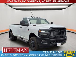 New 2026 RAM 3500 Tradesman video 1