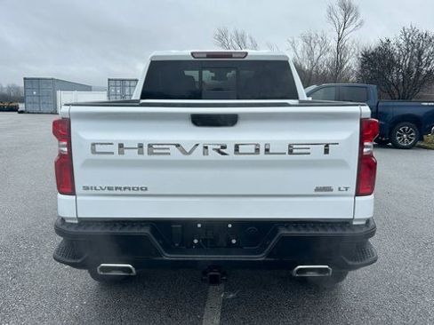 Certified 2024 Chevrolet Silverado 1500 LT Trail Boss w/ Convenience Package II image 4