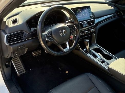 Used 2022 Honda Accord Sport image 6