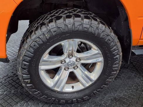 Used 2017 RAM 1500 Sport w/ Ignition Orange Sport Package AWD/4WD image 30