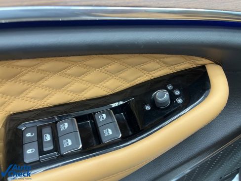 Used 2024 Jeep Grand Cherokee Summit image 30