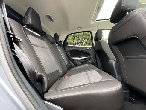 Used 2020 Ford EcoSport SE w/ SE Convenience Package image 15