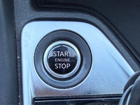 Used 2022 Nissan Sentra SR w/ Midnight Edition FWD image 23